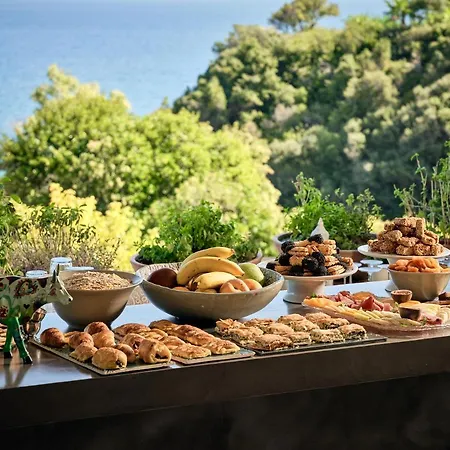 Hotel Ionian Hill 4*