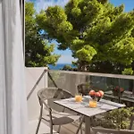 Ionian Hill Szálloda 4*