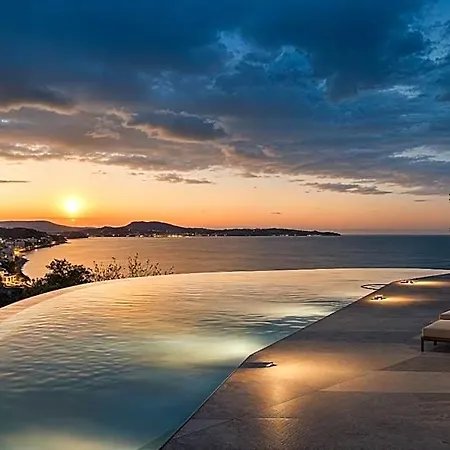 Ionian Hill Hotel 4*