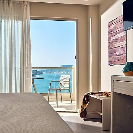 Ionian Hill 4*