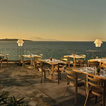 Ionian Hill فندق